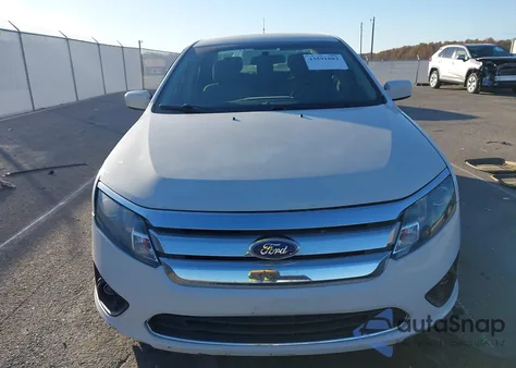 2011 Ford Fusion Se z USA, uszkodzony, nr VIN 3FAHP0HA4BR243623
